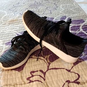 Adidas size 10 black/white athletic shoes